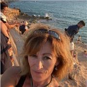 Professora de reeducació postural, hàbits saludables para todos los públic os y e dades.